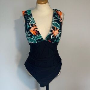 Cupshe Black and Tropical Floral One Piece Swimsuit